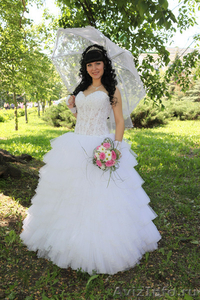 Продам свадебное платье с аксессуарами - Изображение #2, Объявление #291415